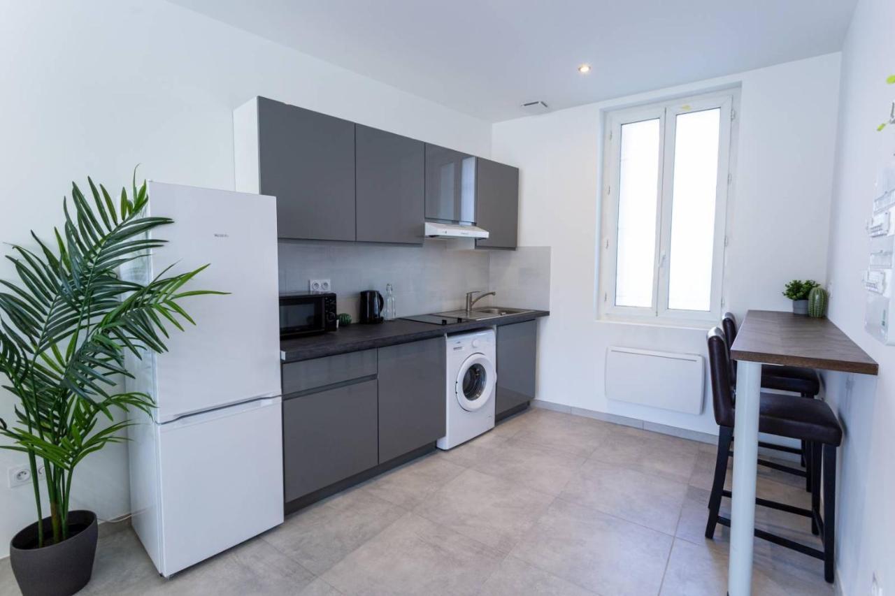 Maxbnb - Climatise - Grand Studio 37M2 & Terrasse 30M2 - Est Тулон Екстер'єр фото